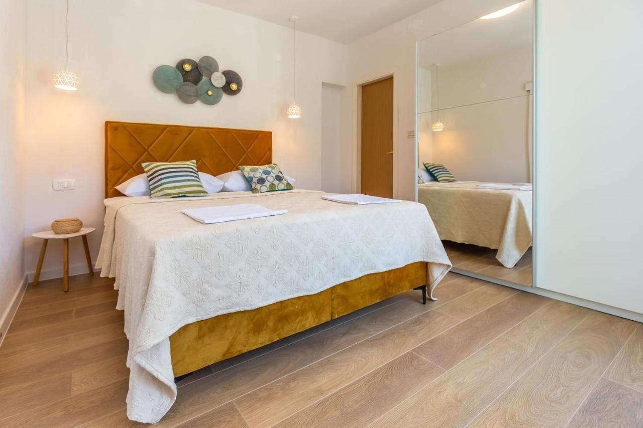 Tatijana Holiday Apartments 马卡尔斯卡 外观 照片