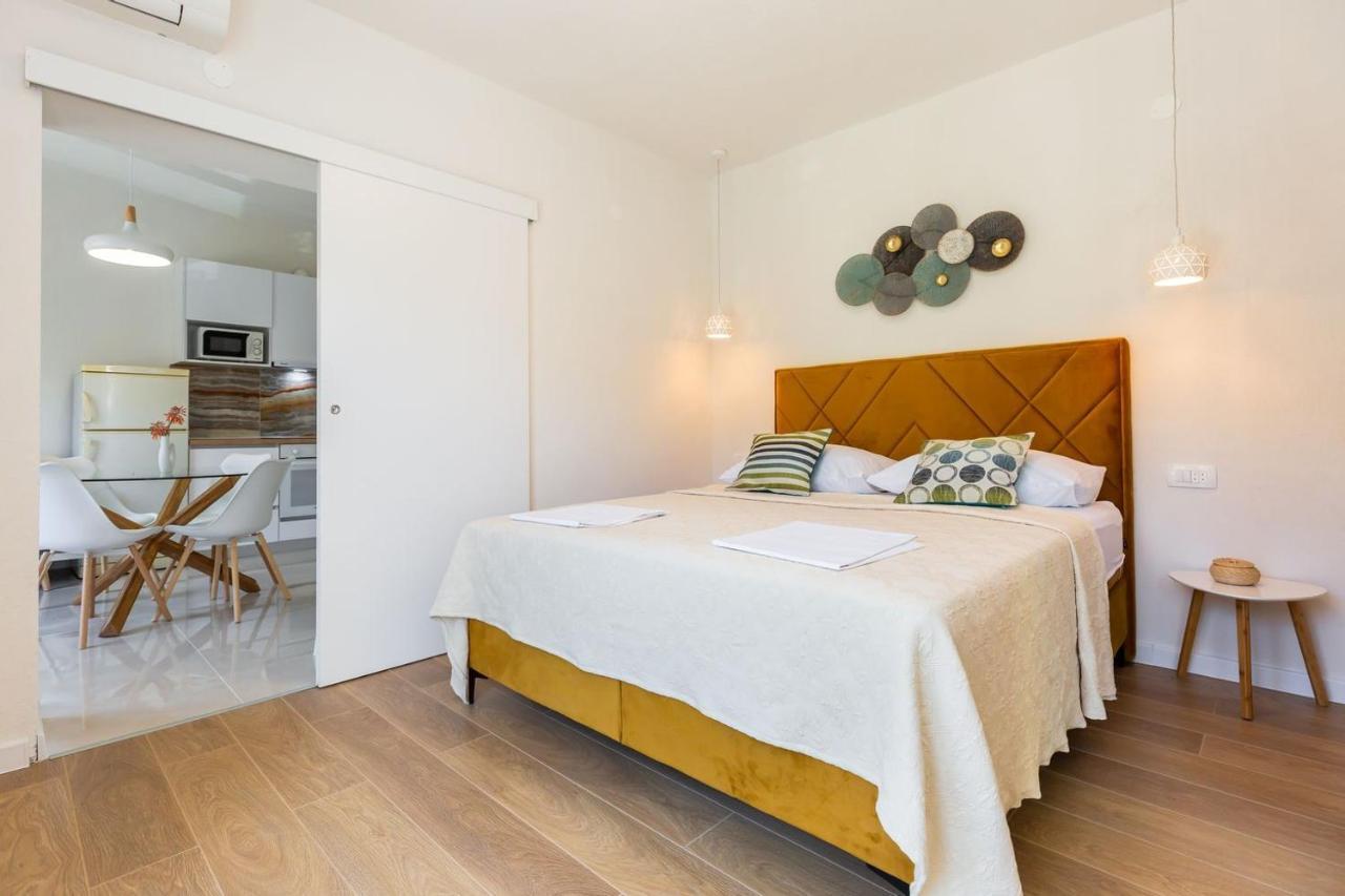 Tatijana Holiday Apartments 马卡尔斯卡 外观 照片