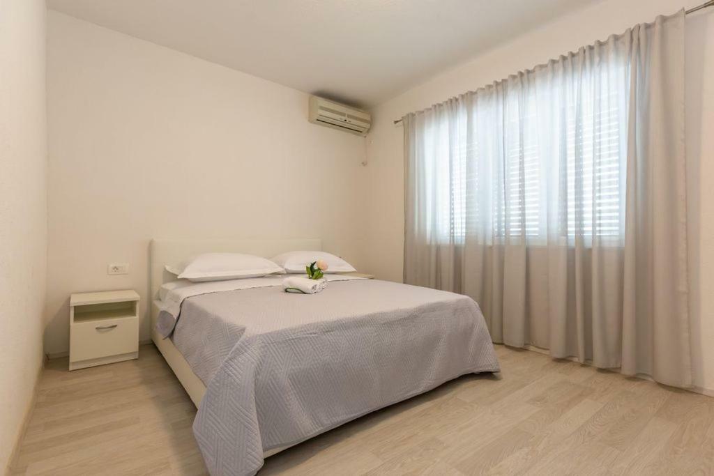 Tatijana Holiday Apartments 马卡尔斯卡 外观 照片