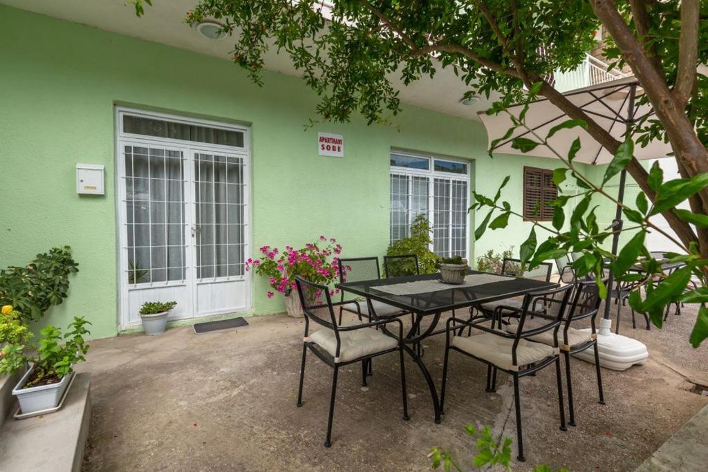 Tatijana Holiday Apartments 马卡尔斯卡 外观 照片